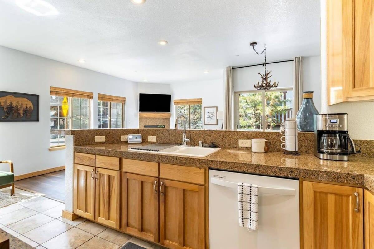 Bright 3Bd Kings Beach Townhome Экстерьер фото
