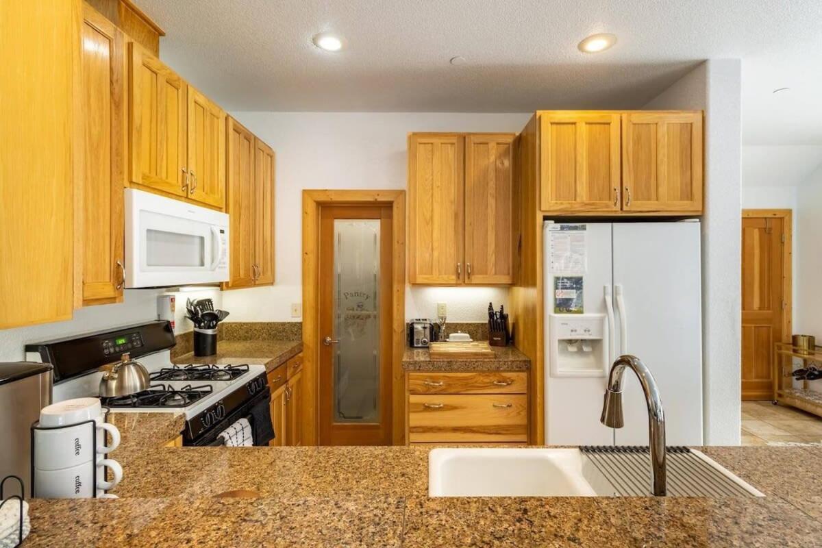 Bright 3Bd Kings Beach Townhome Экстерьер фото